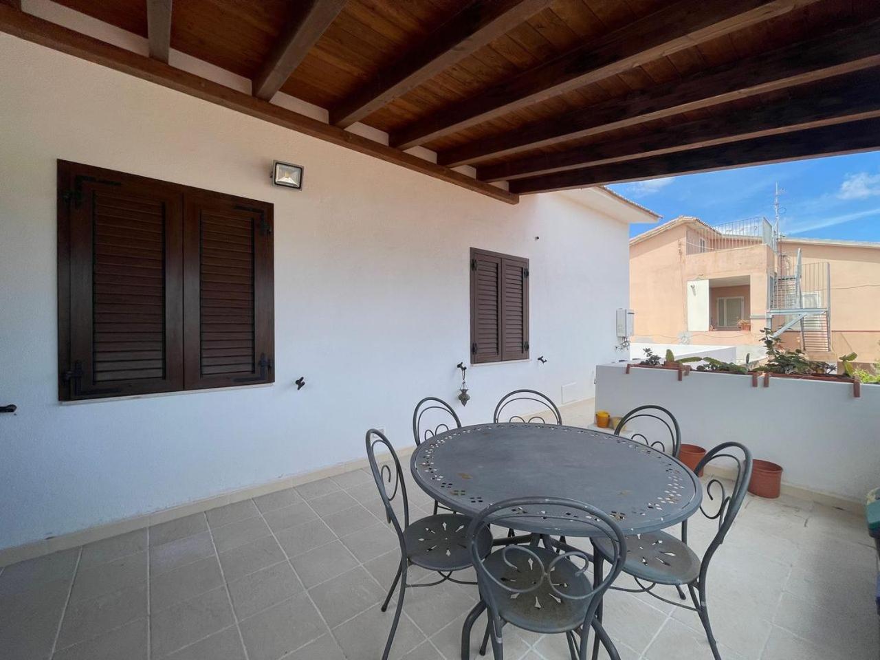 Apartamento H 51 Family House Budoni Exterior foto